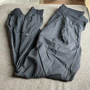 Lulu lemon joggers